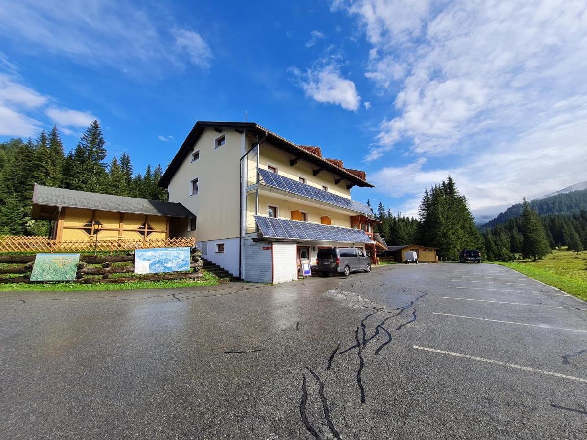 Apartmenthaus Almwiese Flattnitz Bagian luar foto